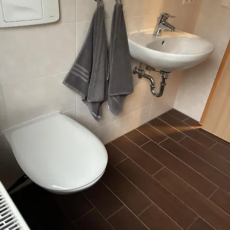 Wohnservice Lägenhet *